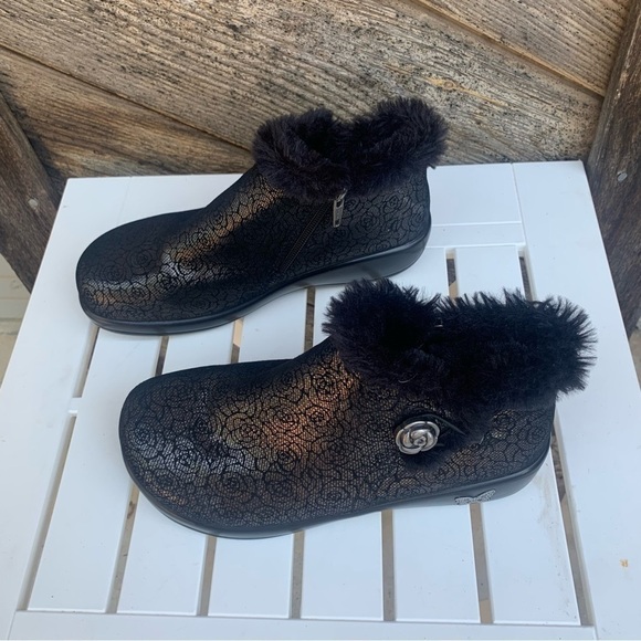 ALEGRIA Meri 553 Black Roses Faux Fur Lined Boots Size EU 36/US 6/6.5 - Picture 5 of 9